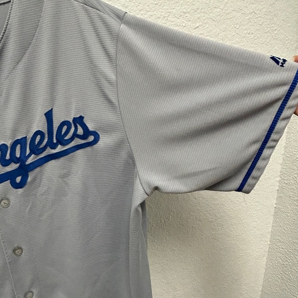 Los Angeles grey Majestic cool base baseball jersey - Picture 3 of 7
